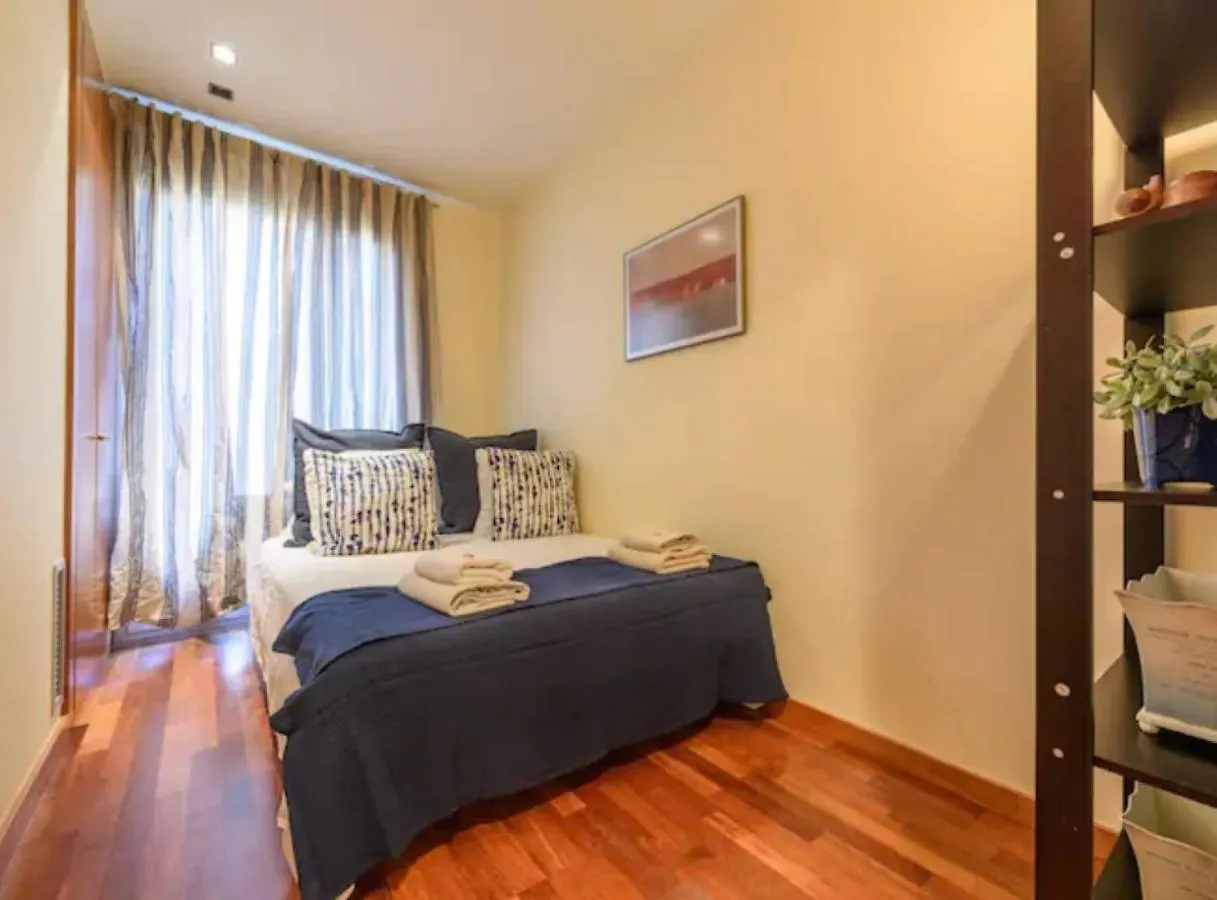 Apartman Ramblasrentals Stylish Bright 3Br New Catalan Flat 10M Ramblas - Parking - Wifi Barcelona