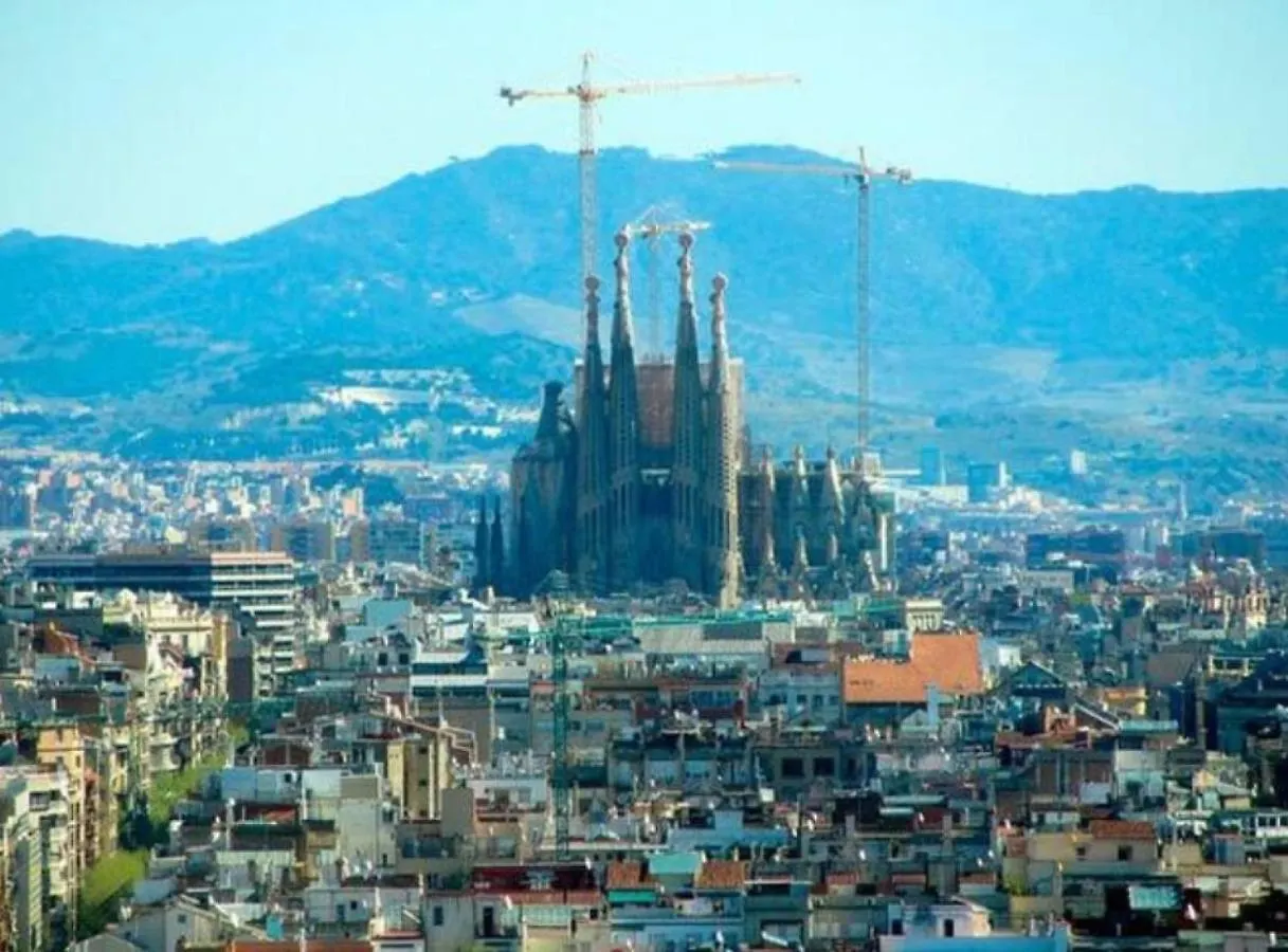 Ramblasrentals Stylish Bright 3Br New Catalan Flat 10M Ramblas - Parking - Wifi Barcelona Apartmán