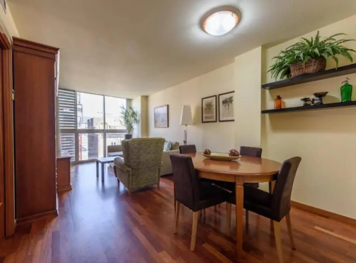 Apartman Ramblasrentals Stylish Bright 3Br New Catalan Flat 10M Ramblas - Parking - Wifi Barcelona