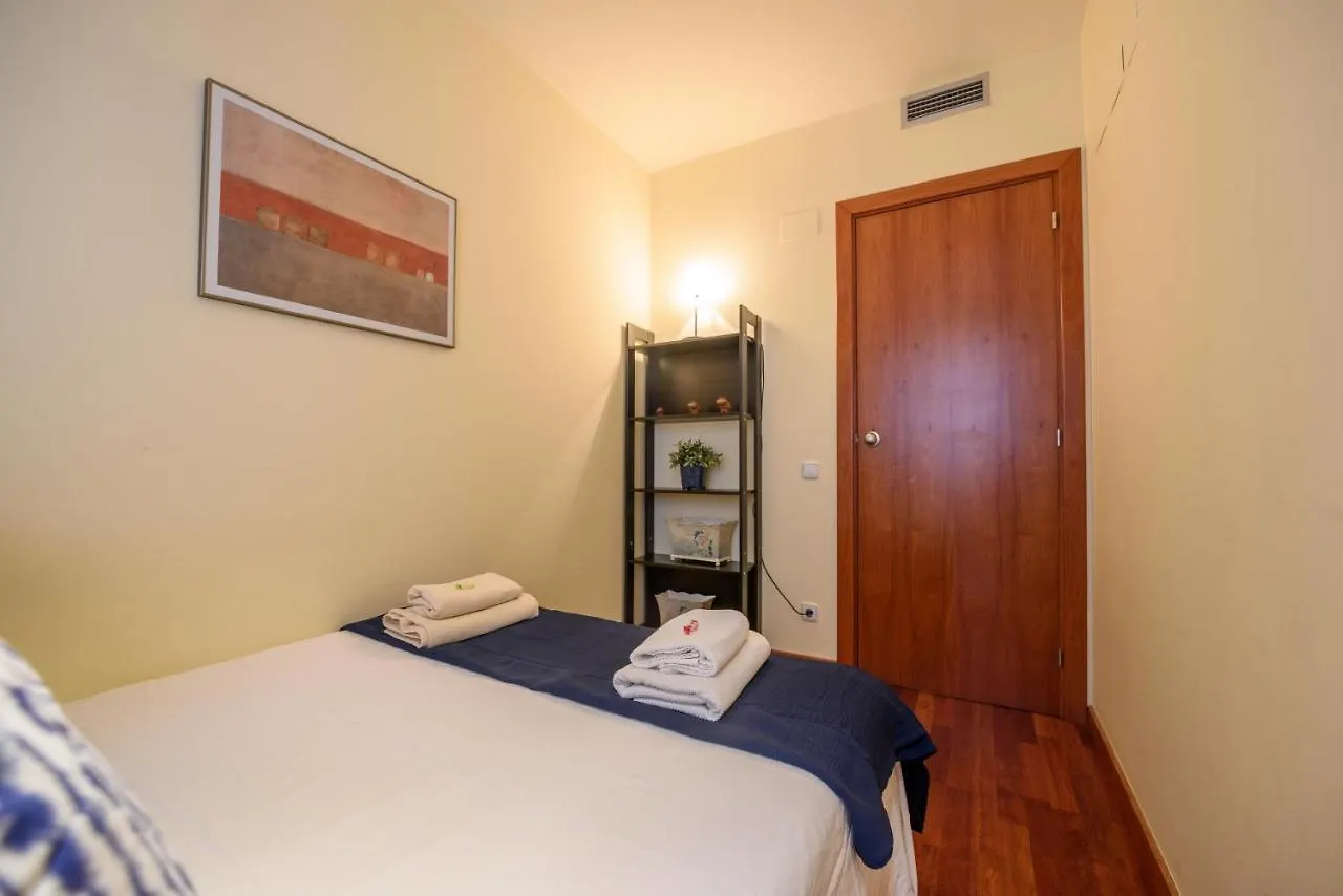 Ramblasrentals Stylish Bright 3Br New Catalan Flat 10M Ramblas - Parking - Wifi Barcelona Apartman