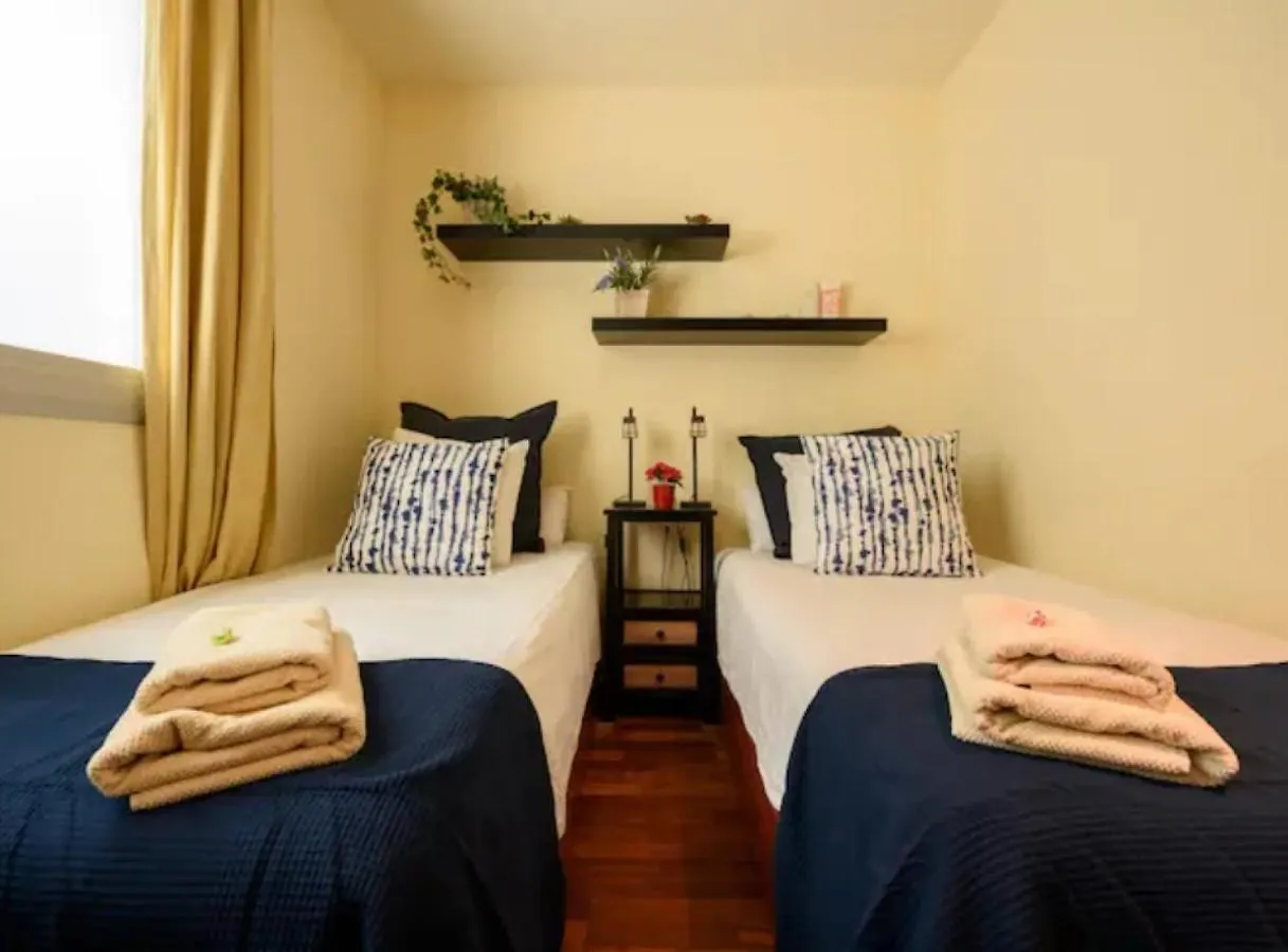 Ramblasrentals Stylish Bright 3Br New Catalan Flat 10M Ramblas - Parking - Wifi Barcelona Spanien